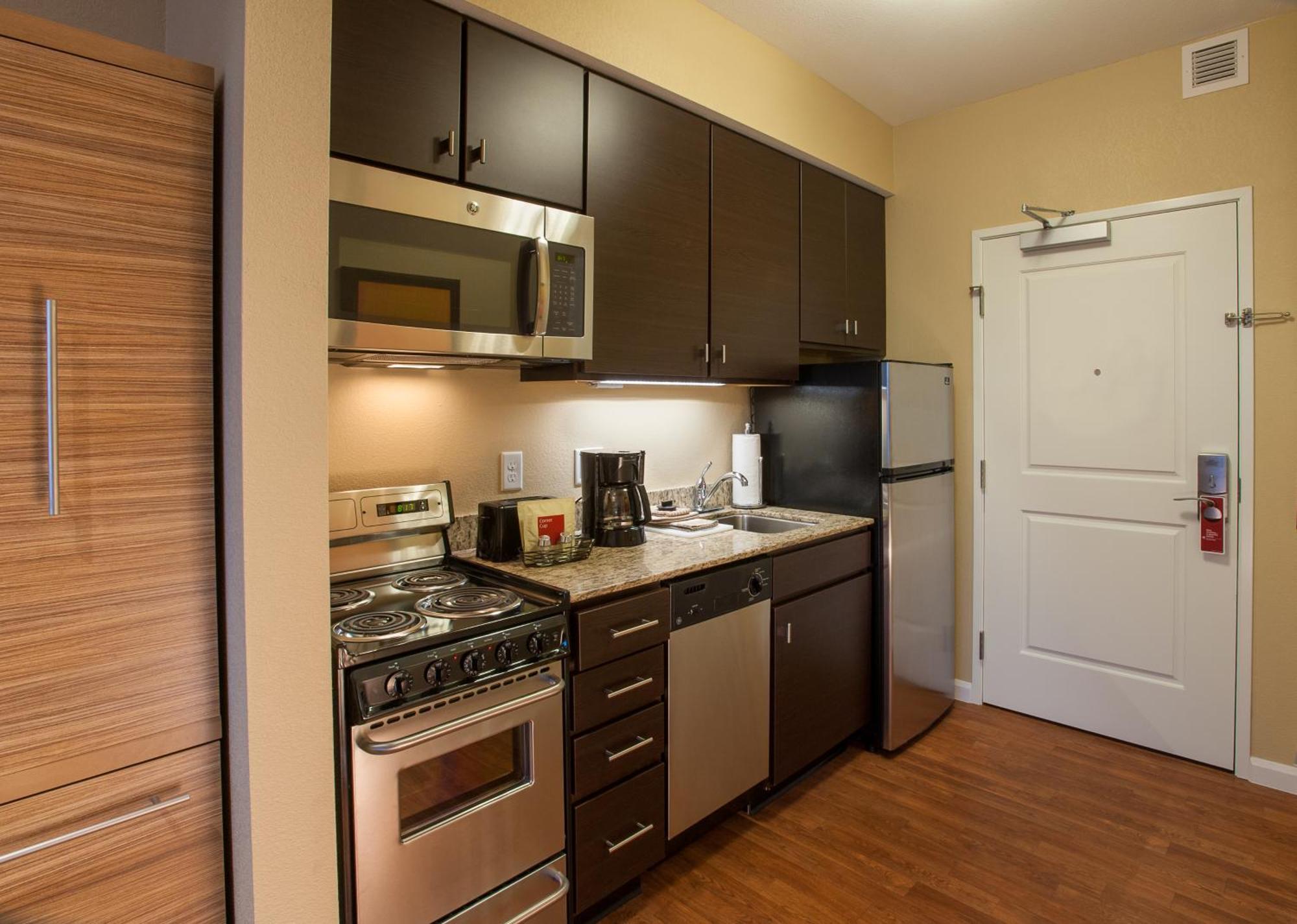 Towneplace Suites By Marriott Minneapolis Near Mall Of America Bloomington Exterior photo