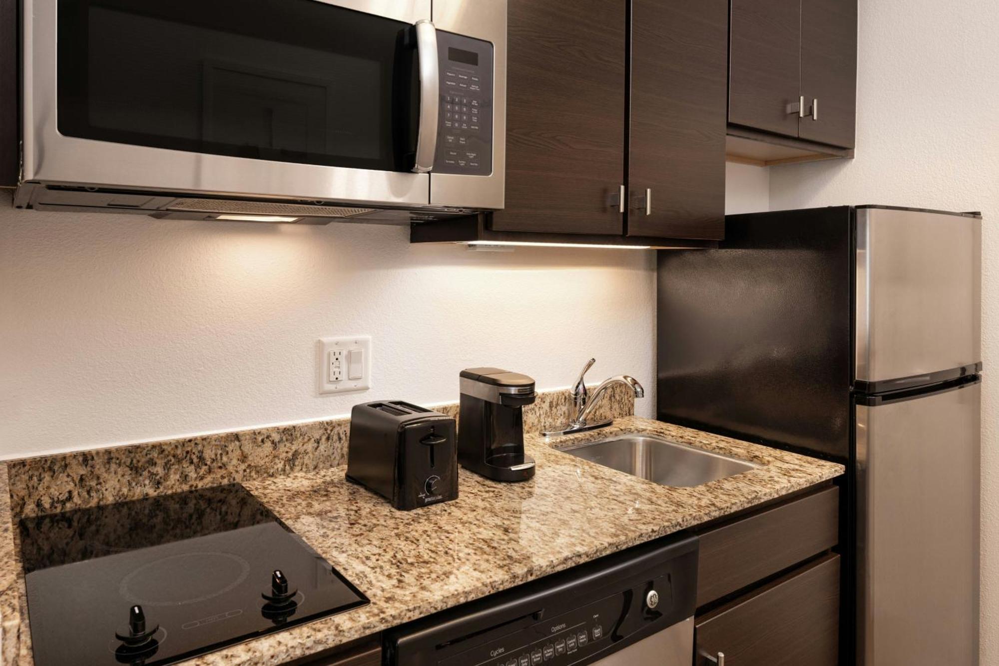 Towneplace Suites By Marriott Minneapolis Near Mall Of America Bloomington Exterior photo